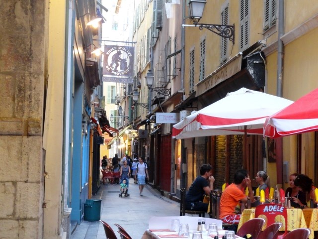 Une ruelle du vieux Nice